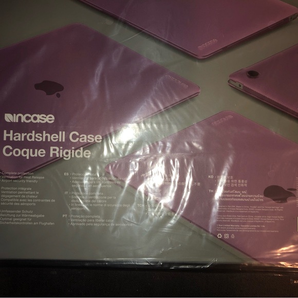 New hard shell incase (case only) fits 13” MacBook Air  2020; not the computer. - Picture 3 of 4